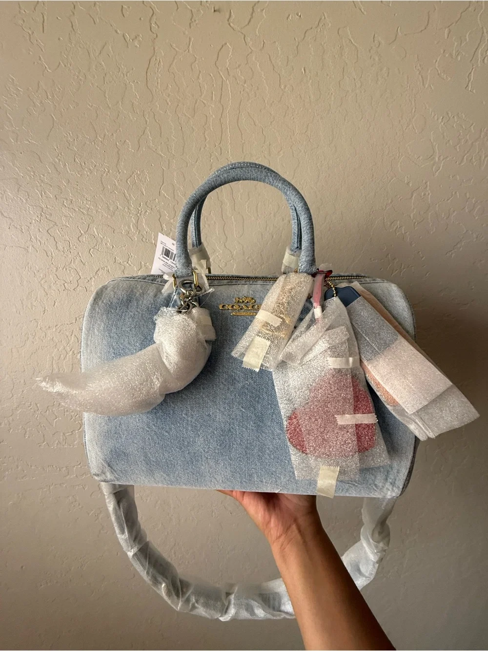 π Coach Large Denim Rowan Bag with Strap & Charms π©΅β¨π - Picture 1 of 10
